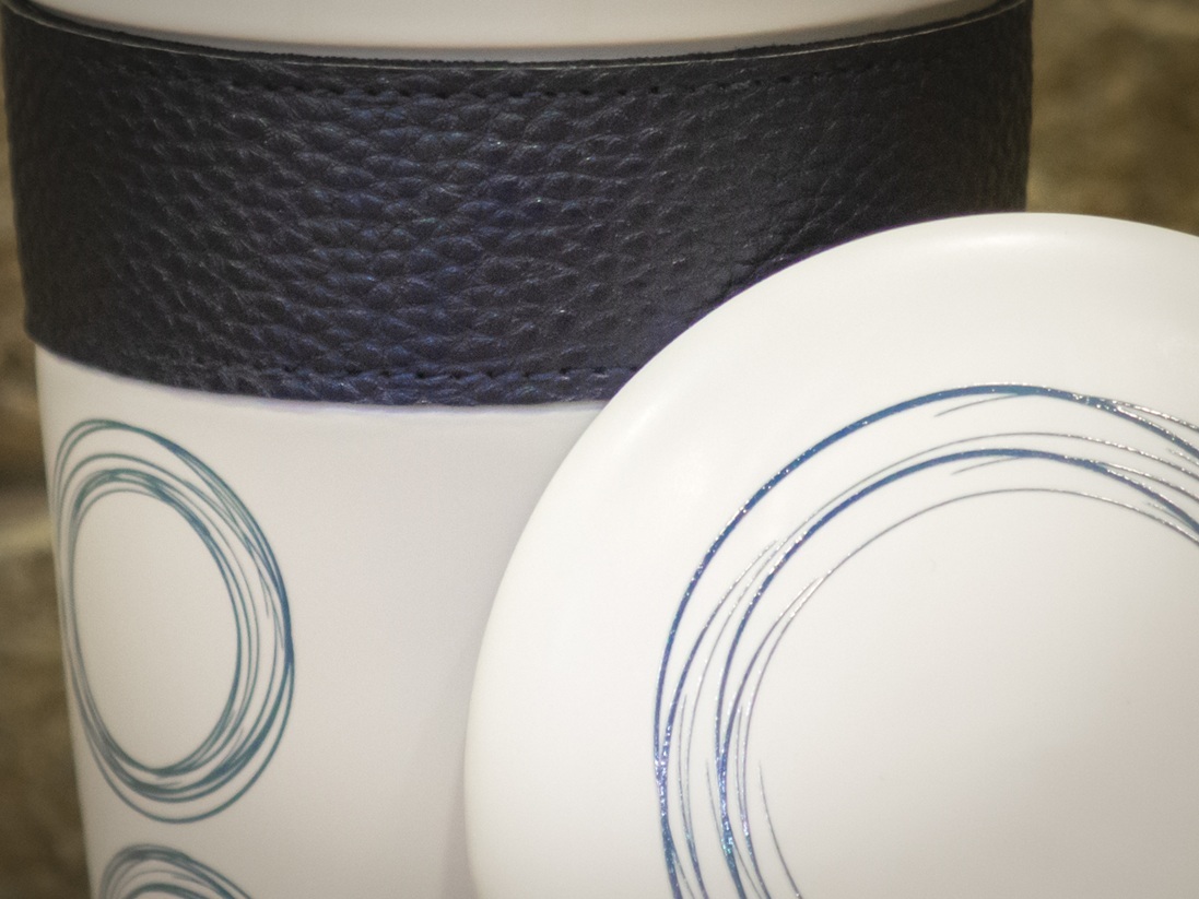 Circular Bleu paysage détail